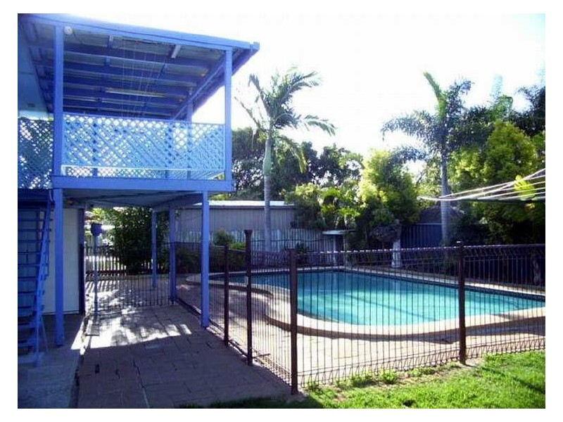 11 Moloii Crescent, Birkdale QLD 4159