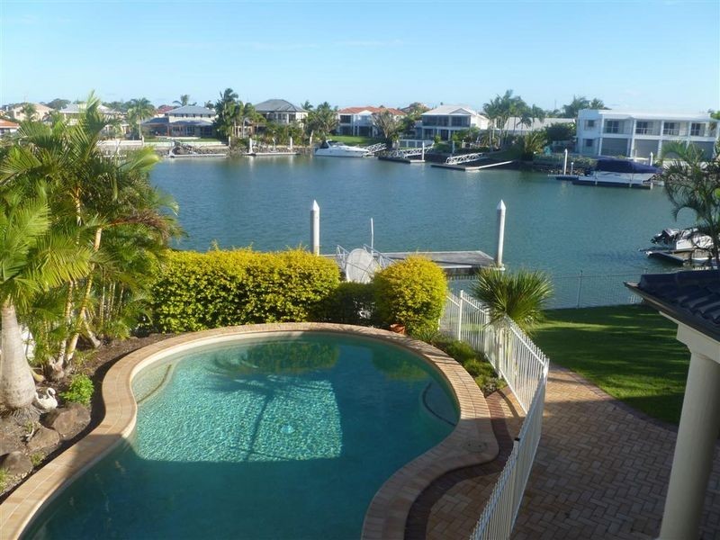 107 Masthead Drive, Raby Bay QLD 4163