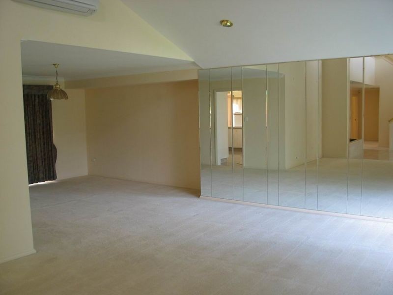 24 Bollard Court, Raby Bay QLD 4163