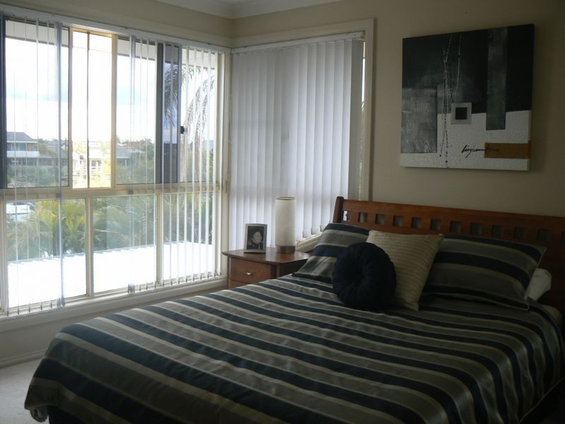 24 Bollard Court, Raby Bay QLD 4163