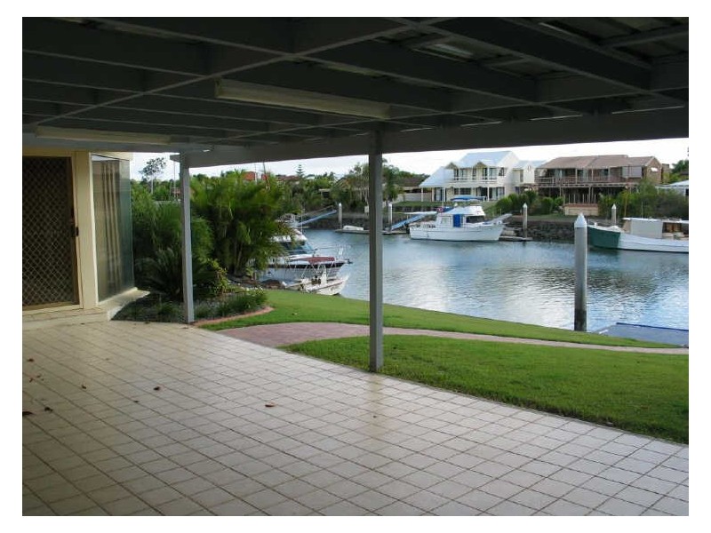 24 Bollard Court, Raby Bay QLD 4163