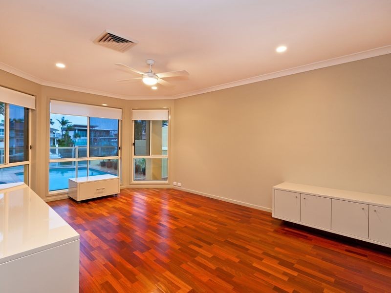 17 Sentinel Court, Raby Bay QLD 4163