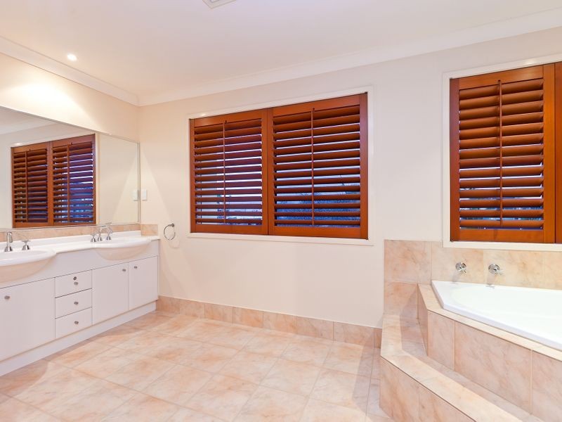 17 Sentinel Court, Raby Bay QLD 4163