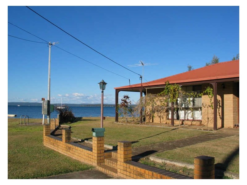 4 Pelican Street, Victoria Point QLD 4165