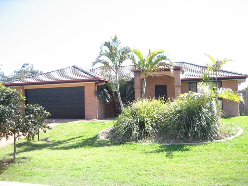 16 Hilliards Park Drive, Wellington Point QLD 4160