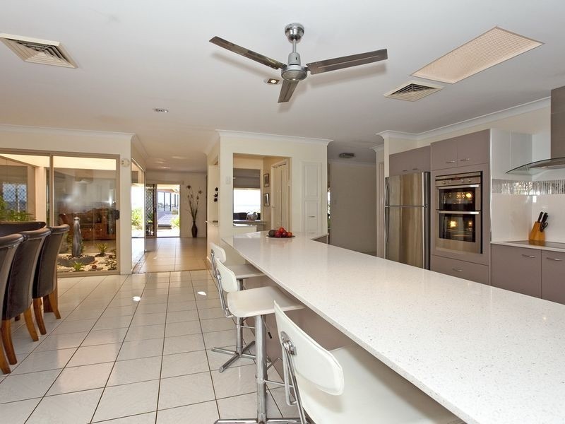 8 Norfolk Court, Victoria Point QLD 4165