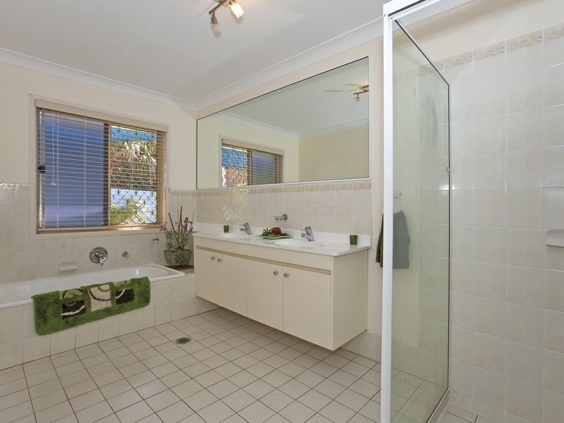 8 Norfolk Court, Victoria Point QLD 4165