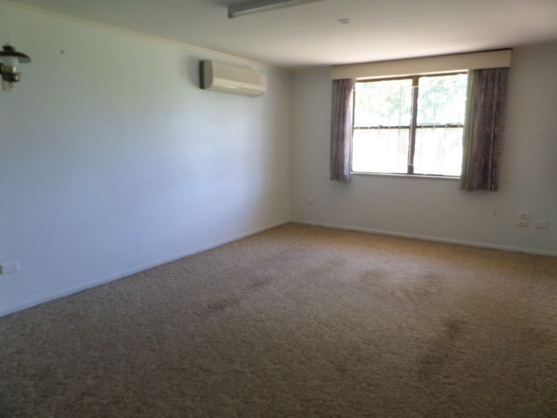 48 Little Shore Street, Cleveland QLD 4163