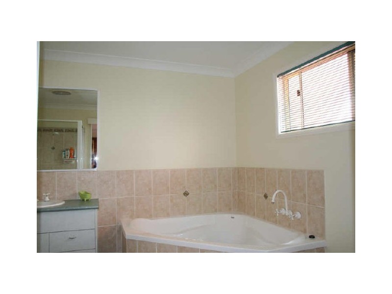 93 Morris Circuit, Thornlands QLD 4164