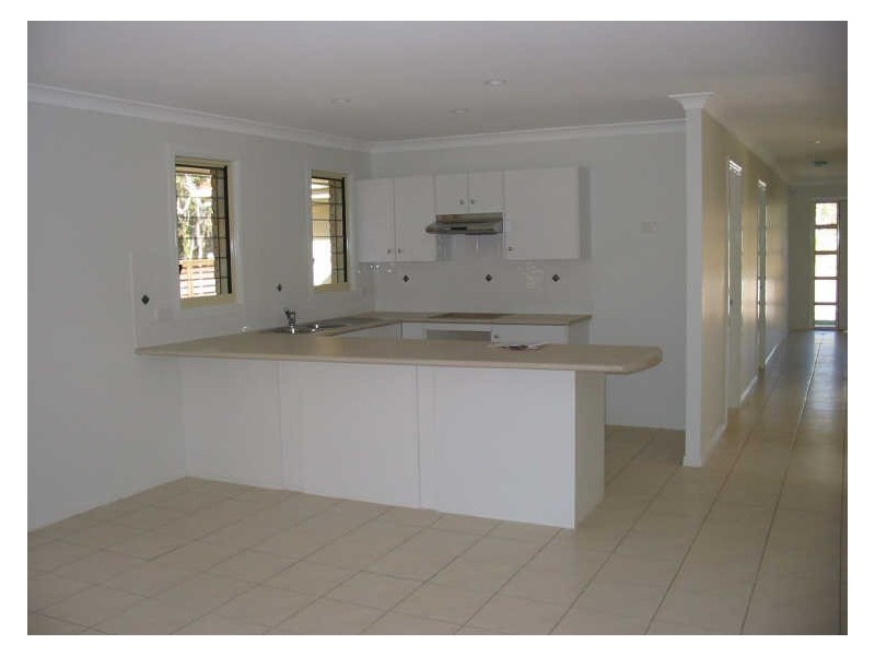 15 Adam Street, Cleveland QLD 4163