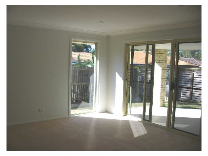 15 Adam Street, Cleveland QLD 4163