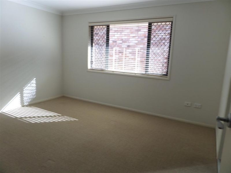 55 Troy Street, Ormiston QLD 4160