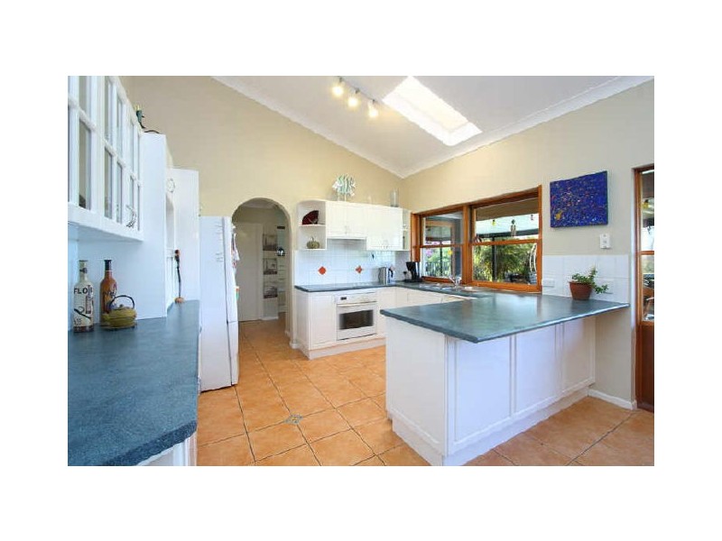 17 Yarran Street, Victoria Point QLD 4165