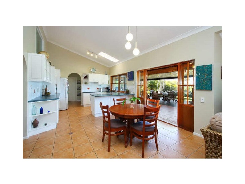 17 Yarran Street, Victoria Point QLD 4165