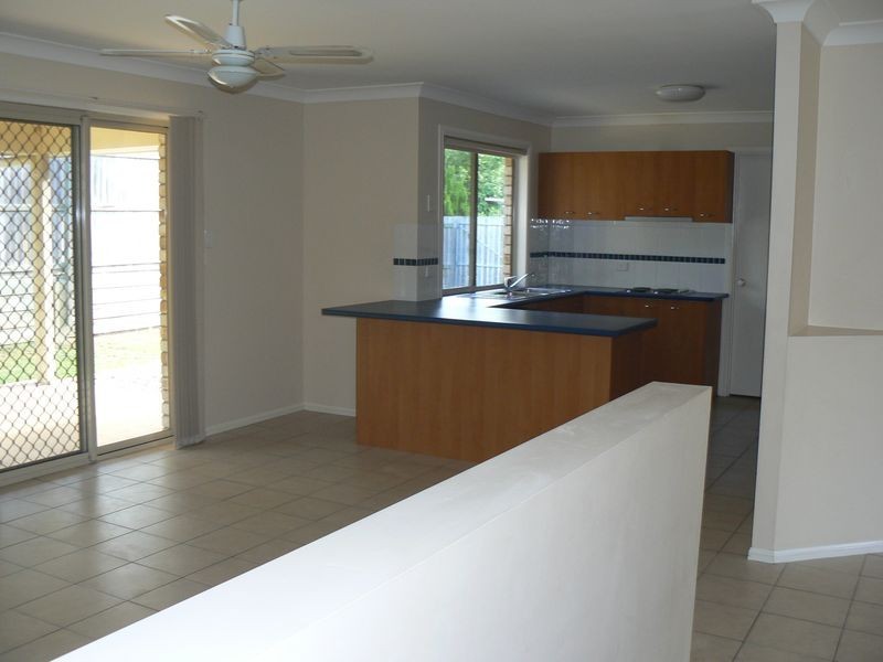 14 Seabrae Street, Redland Bay QLD 4165