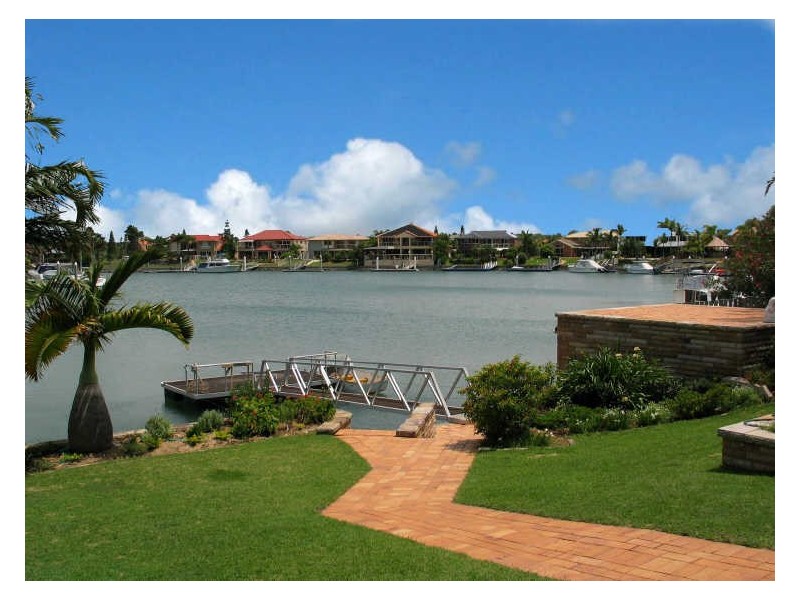 81 Masthead Drive, Raby Bay QLD 4163