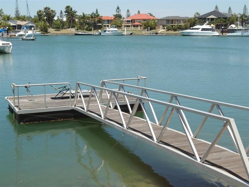 81 Masthead Drive, Raby Bay QLD 4163