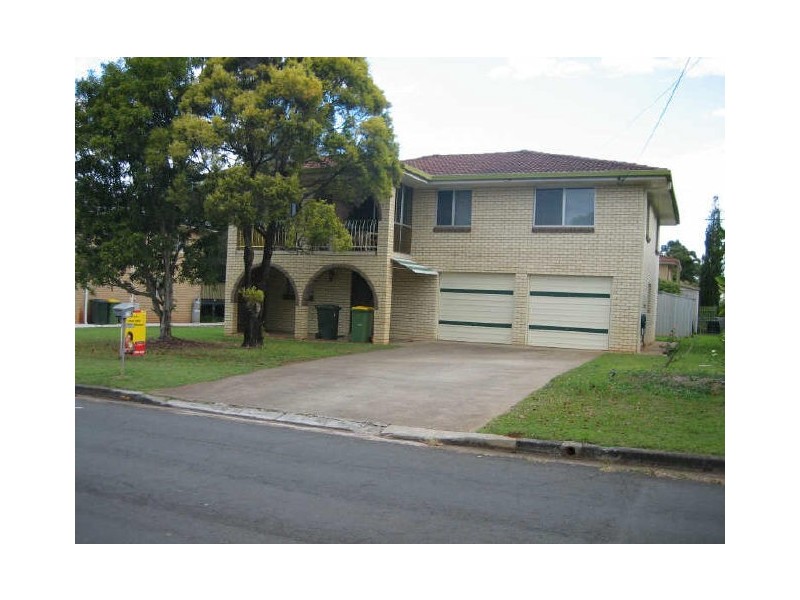 11 Danielle Street, Cleveland QLD 4163