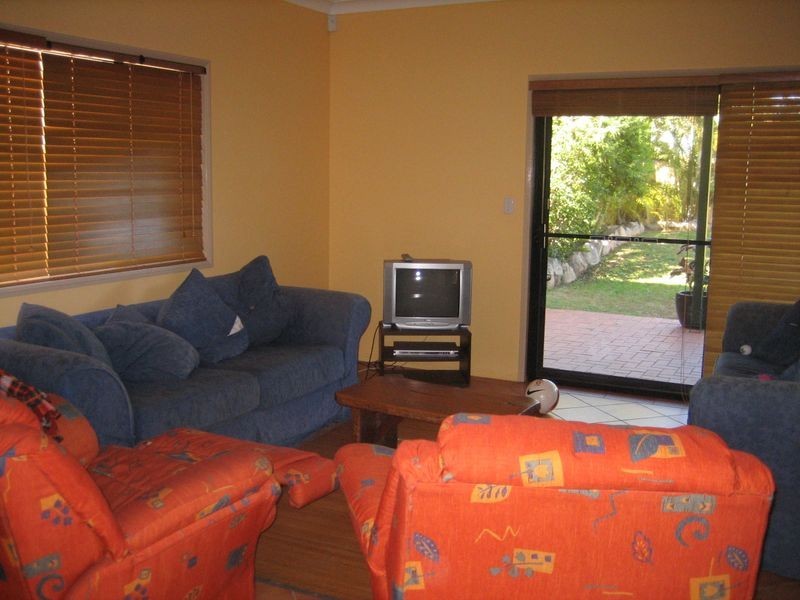27 Alice Street, Wellington Point QLD 4160