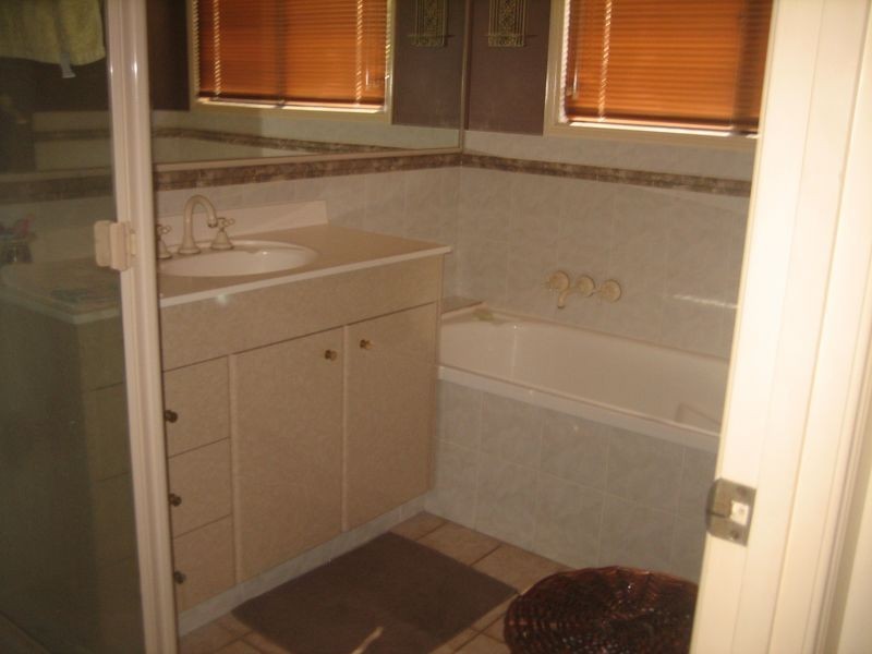 2 Jolliffe Place, Ormiston QLD 4160