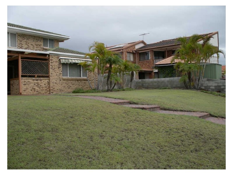 8 Sternlight Court, Raby Bay QLD 4163