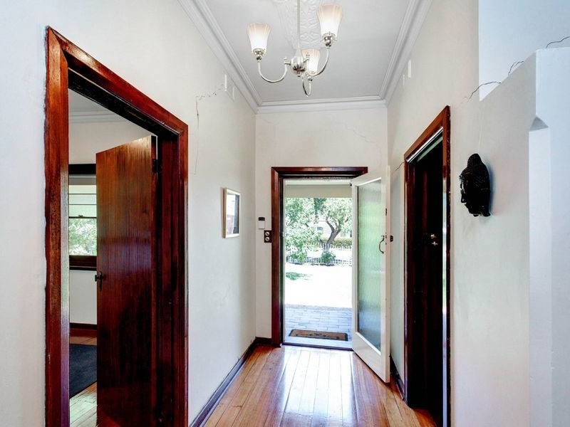 10 Gowland Street, Broadview SA 5083