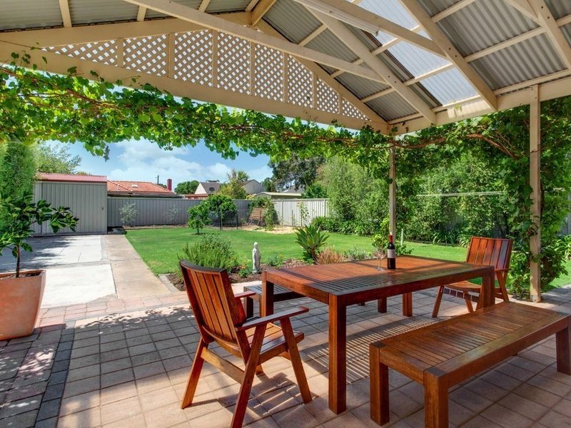 10 Gowland Street, Broadview SA 5083