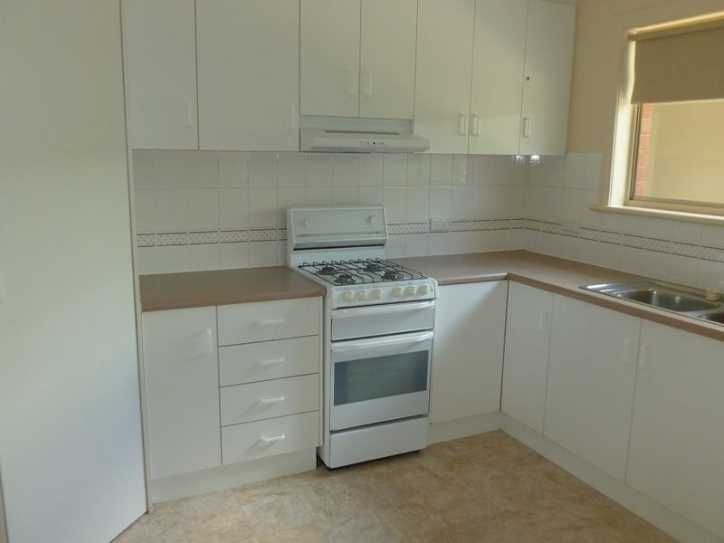 63 Kirkby Circuit, Greenacres SA 5086