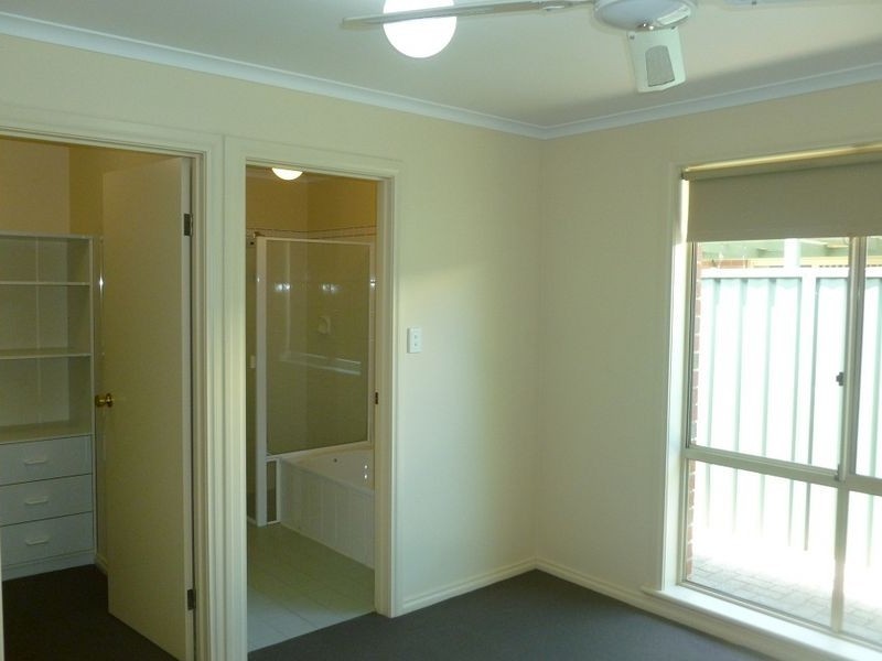 63 Kirkby Circuit, Greenacres SA 5086