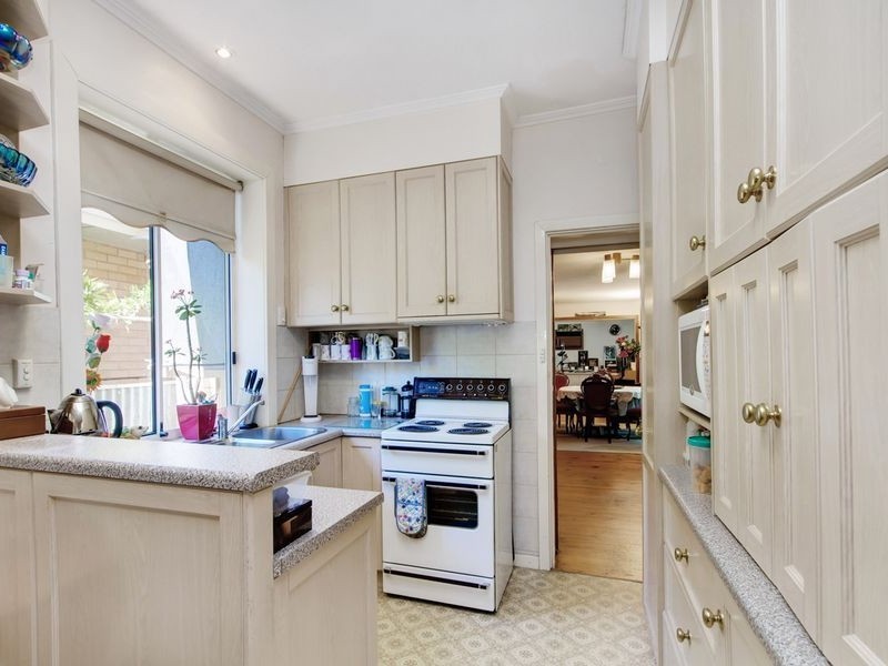 15 Deepdene Avenue, Klemzig SA 5087