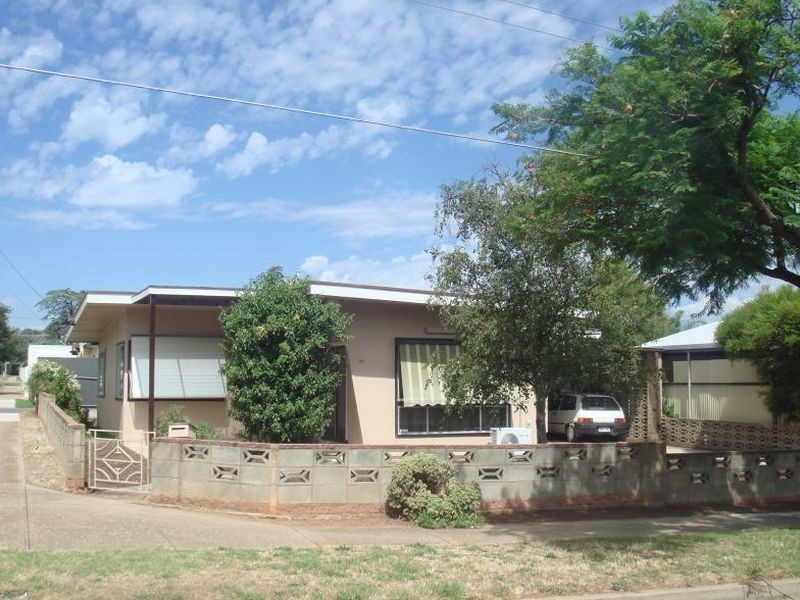 38 Hillsea Avenue, Clearview SA 5085