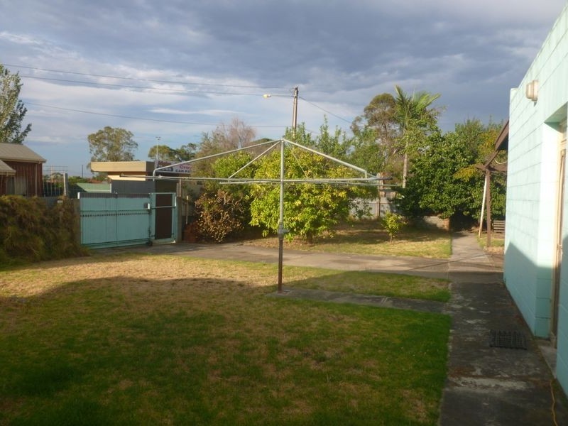 31 Minerva Crescent, Croydon Park SA 5008