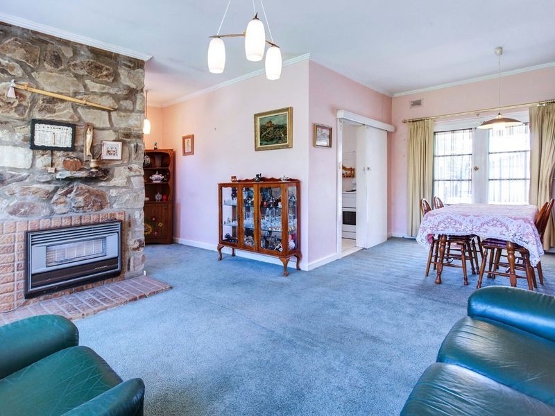 106 Collins Street, Clearview SA 5085