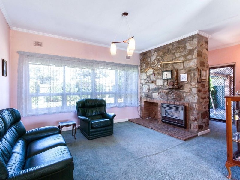 106 Collins Street, Clearview SA 5085