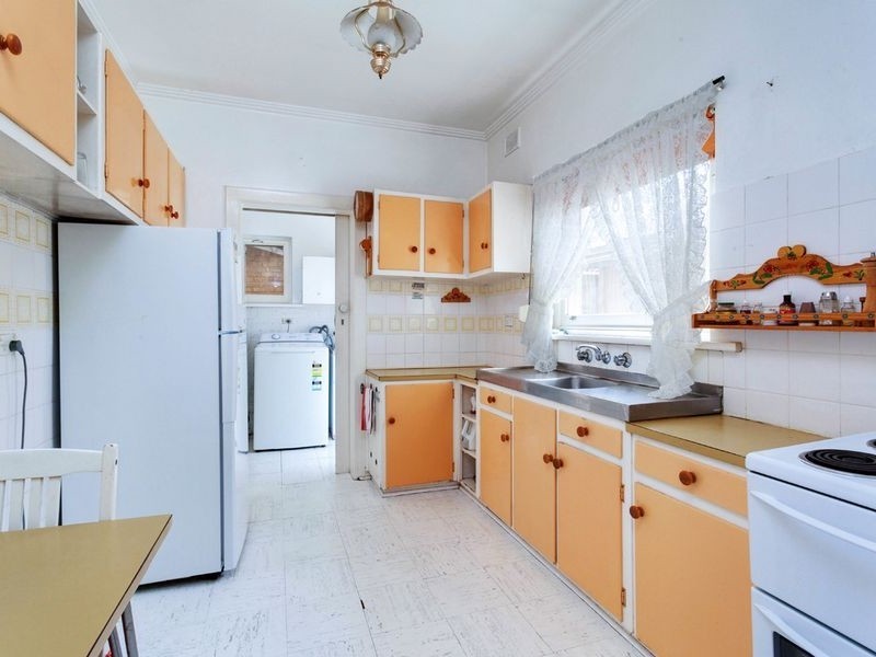 106 Collins Street, Clearview SA 5085