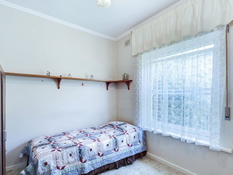 106 Collins Street, Clearview SA 5085