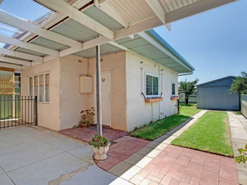106 Collins Street, Clearview SA 5085