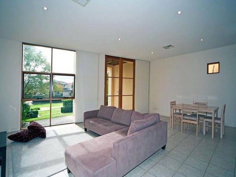 3/1 Torrens Lane, Mawson Lakes SA 5095