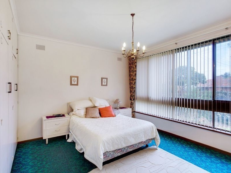 24 Milne Street, Vale Park SA 5081