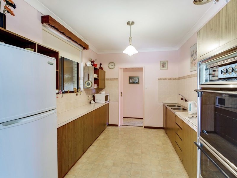 24 Milne Street, Vale Park SA 5081