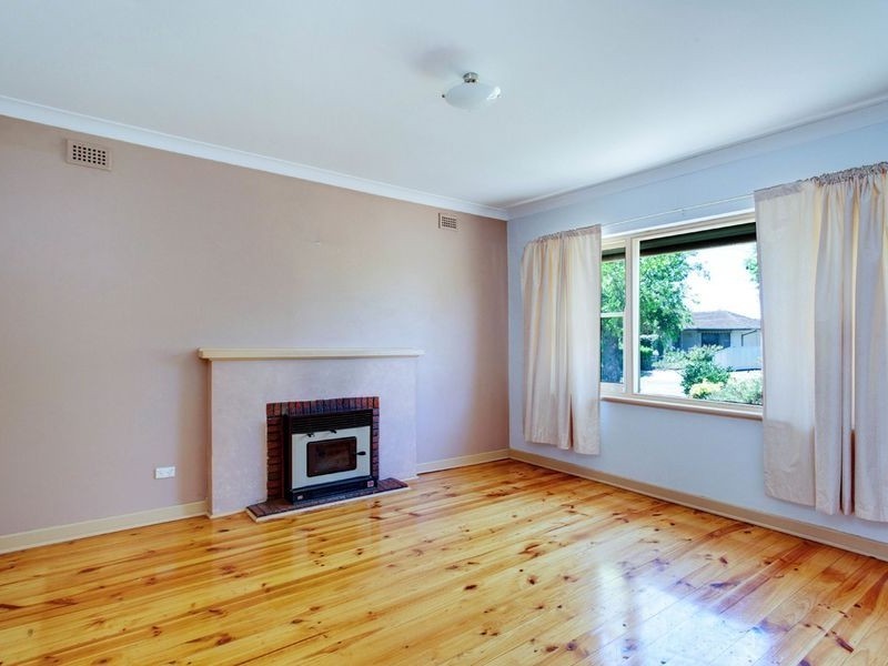 9 Burns Avenue, Sefton Park SA 5083