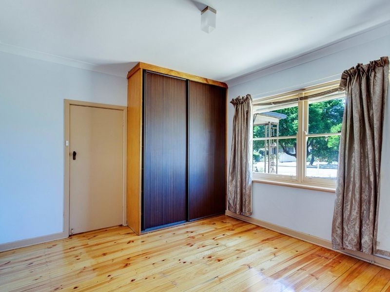 9 Burns Avenue, Sefton Park SA 5083