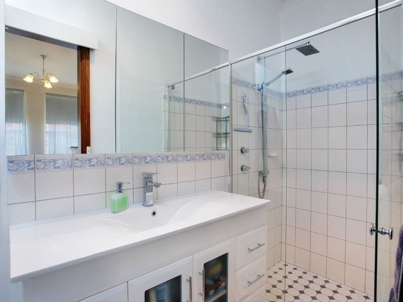 18A Rheims Street, Broadview SA 5083