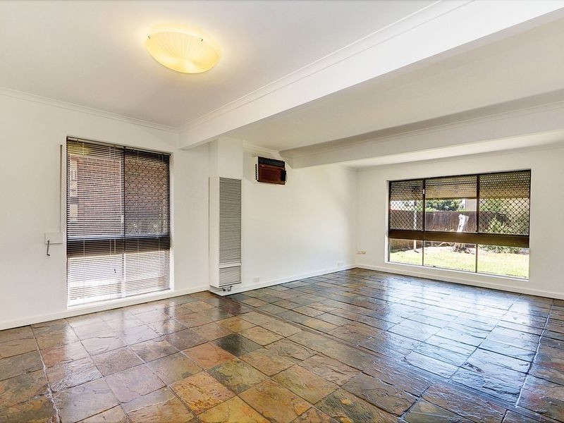 18/9 O.G. Road, Klemzig SA 5087