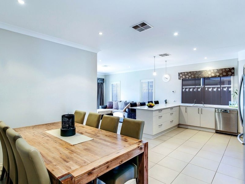 26 Whistler Drive, Oakden SA 5086