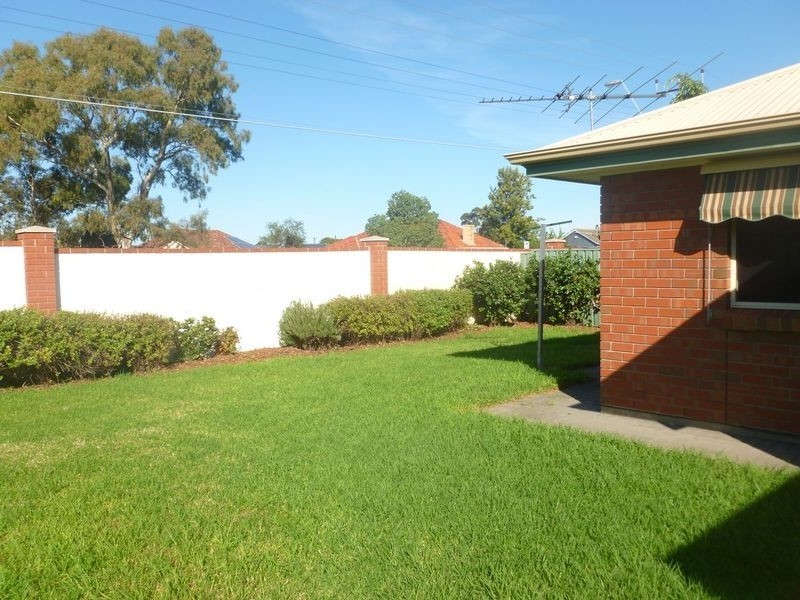 17 Kirkby Circuit, Greenacres SA 5086