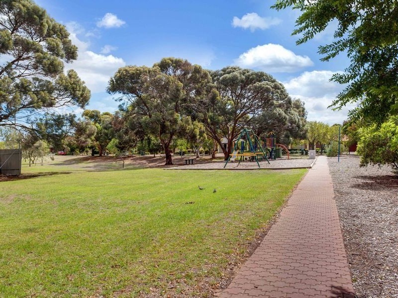 21 Lynton Avenue, Gilles Plains SA 5086