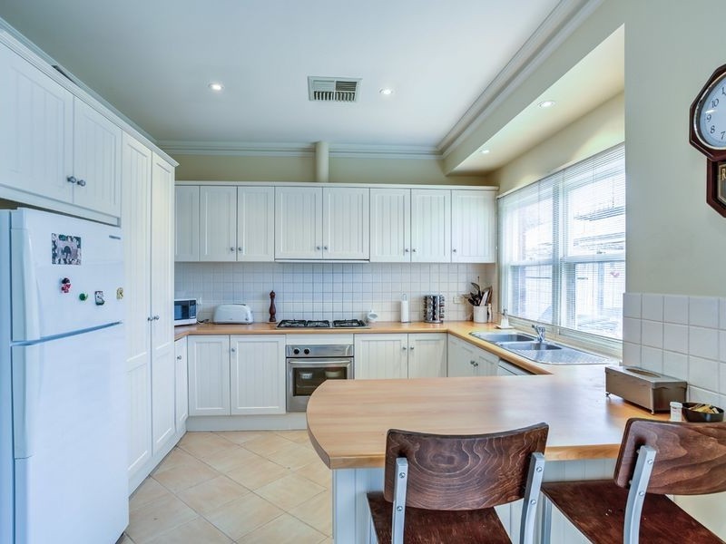 7 Caleb Street, Marden SA 5070