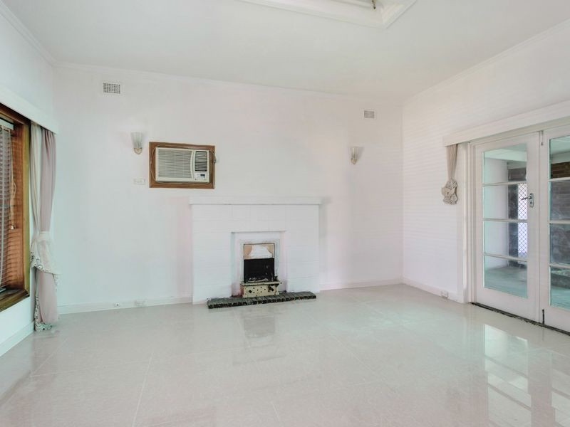 219 North East Road, Hampstead Gardens SA 5086