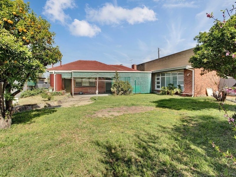 219 North East Road, Hampstead Gardens SA 5086